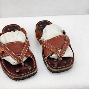 Looking for Levi orange tag flip flops size 8.5 or 9 to buy